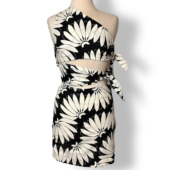 Farm Rio Black White Copacabana Banana Print One Shoulder Cut Out Mini Dress SM - Picture 1 of 9